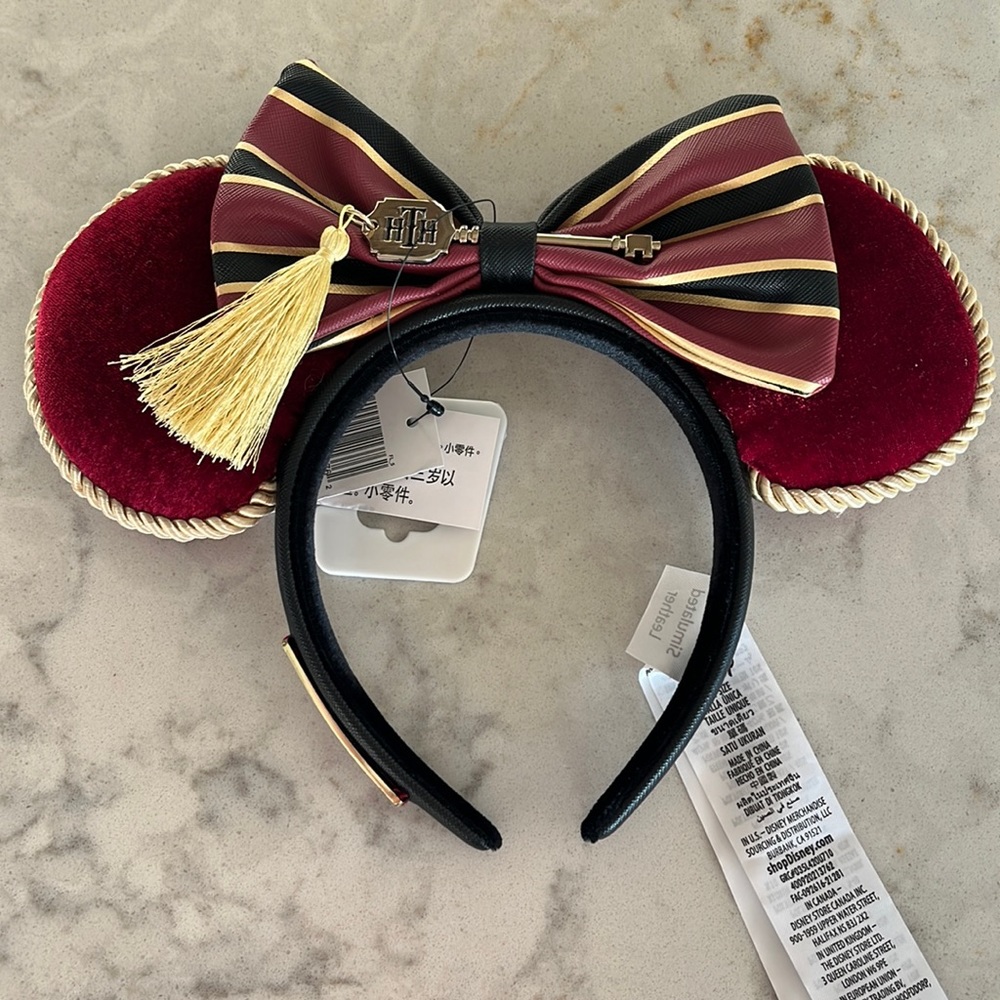 DISNEY TOWER OF TERROR VELVET MICKEY EARS! NWT! LOUNGEFLY! 👻❤️💕🎶